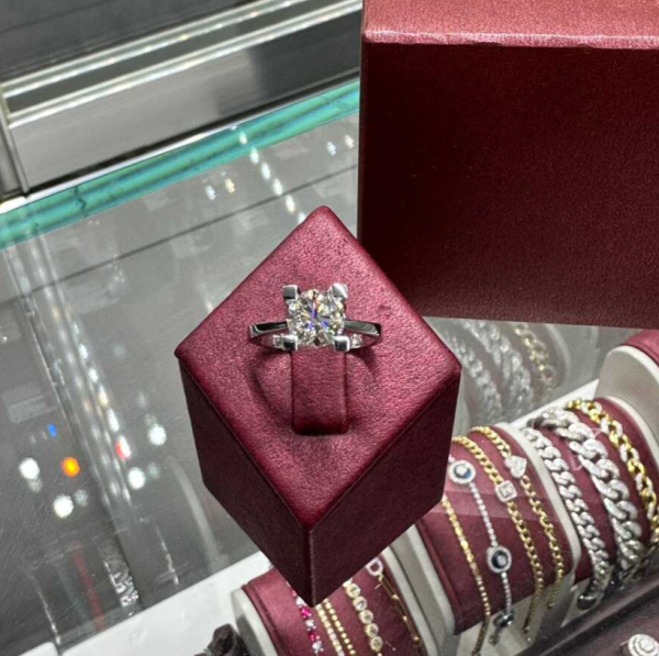 1.50 Karat Pırlanta Tektaş Yüzük